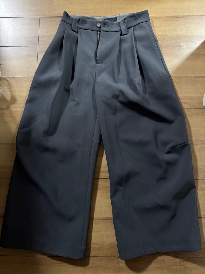 パンツ ULTIMUS BAOVICTO Pleated wide pants