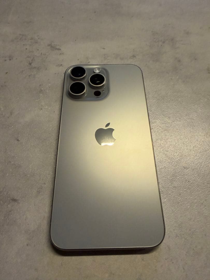 iPhone 15 Pro Max 256GB ナチュラルチタニウムSimフリー