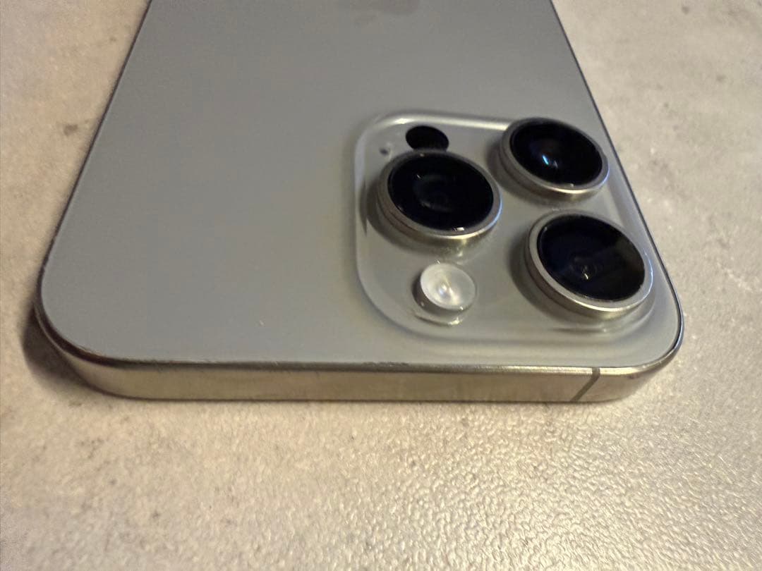 iPhone 15 Pro Max 256GB ナチュラルチタニウムSimフリー