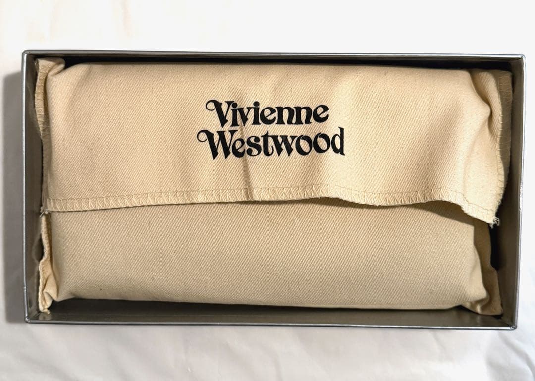 【新品未使用】Vivienne Westwood 長財布 ネイビー 大人気