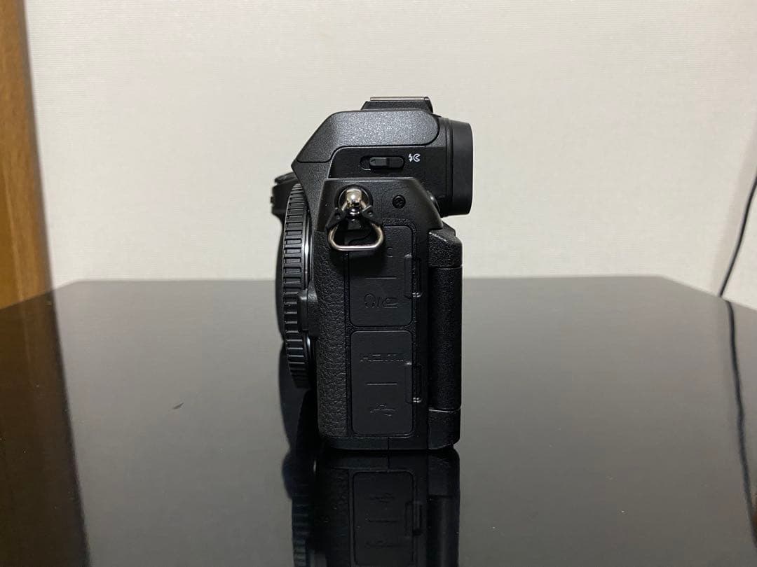 Nikon Z50IIボディ　充電器、カメラケース付き　美品箱付き