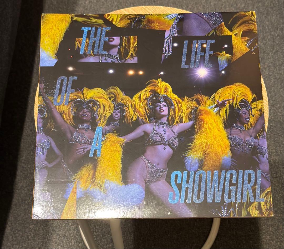 THE LIFE OF A SHOWGIRL初回限定プレス 限定生産 ラストワン