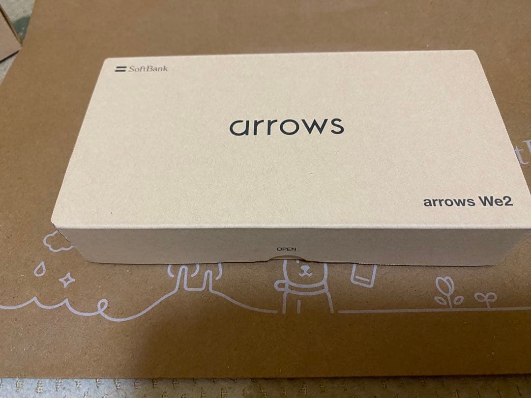 スマートフォン本体 arrows We2 SoftBank