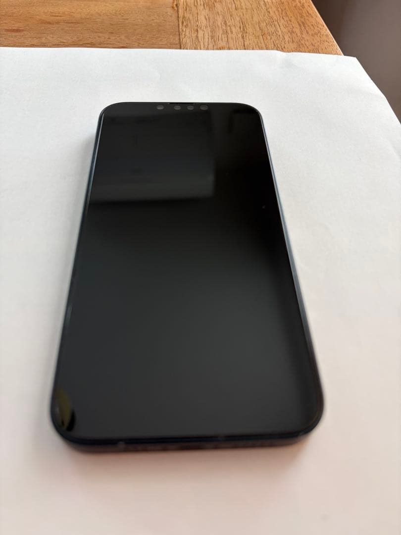 Apple iPhone 13 ミッドナイト本体