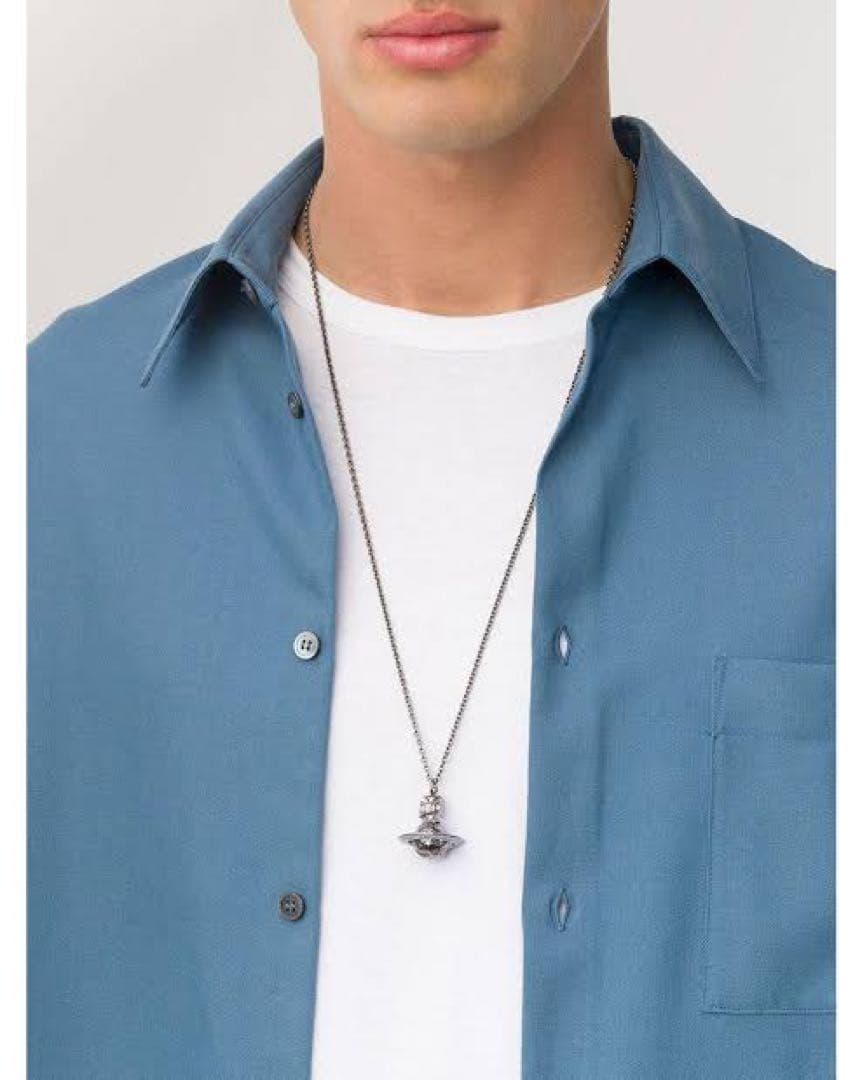 ヴィヴィアンウエストウッドMAN DEMETRIUS ORB ネックレスシルバー