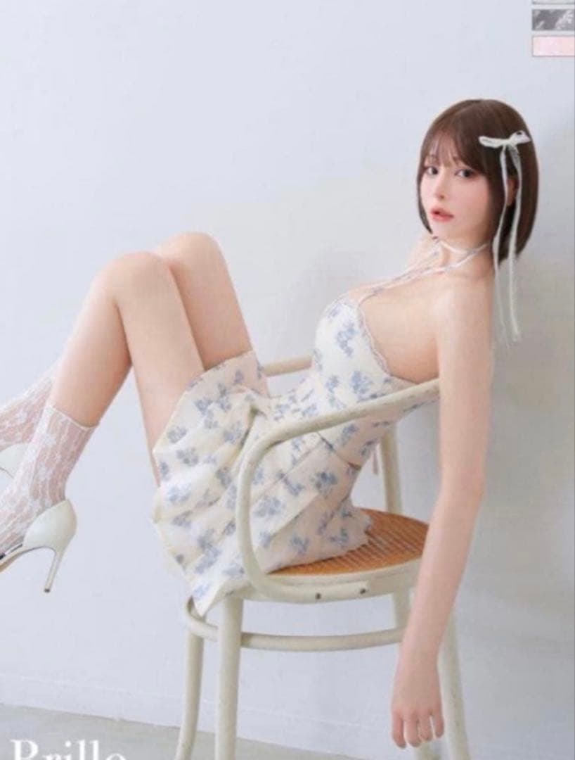 ROBE de FLEURSホワイトれみれみドレス