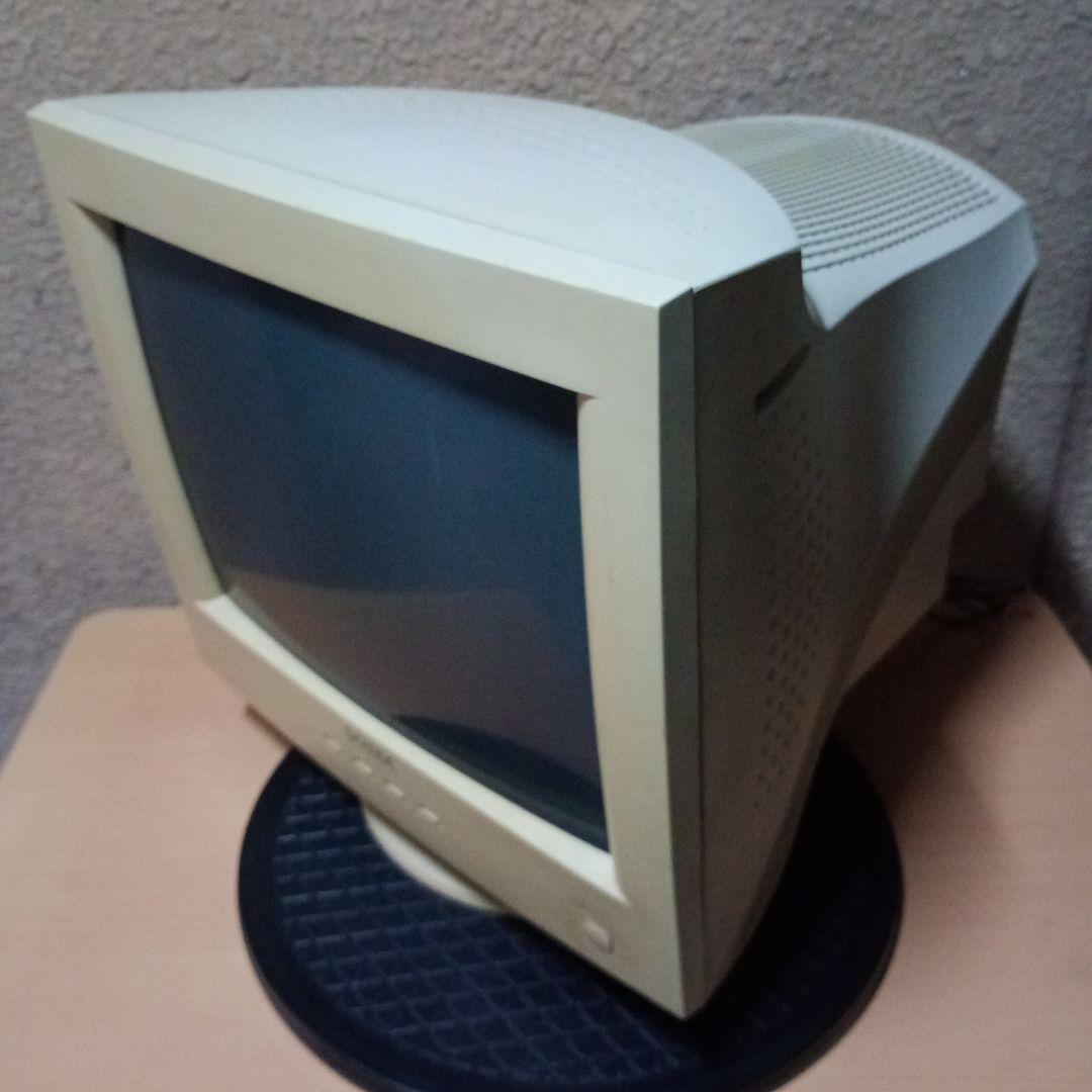 16013 SOTEC ソーテック CRTモニター ホワイト CF17R2