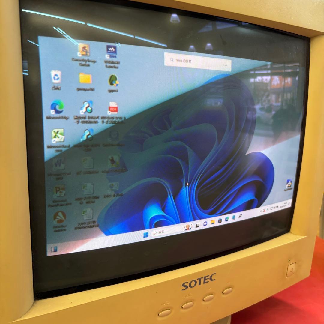 16013 SOTEC ソーテック CRTモニター ホワイト CF17R2