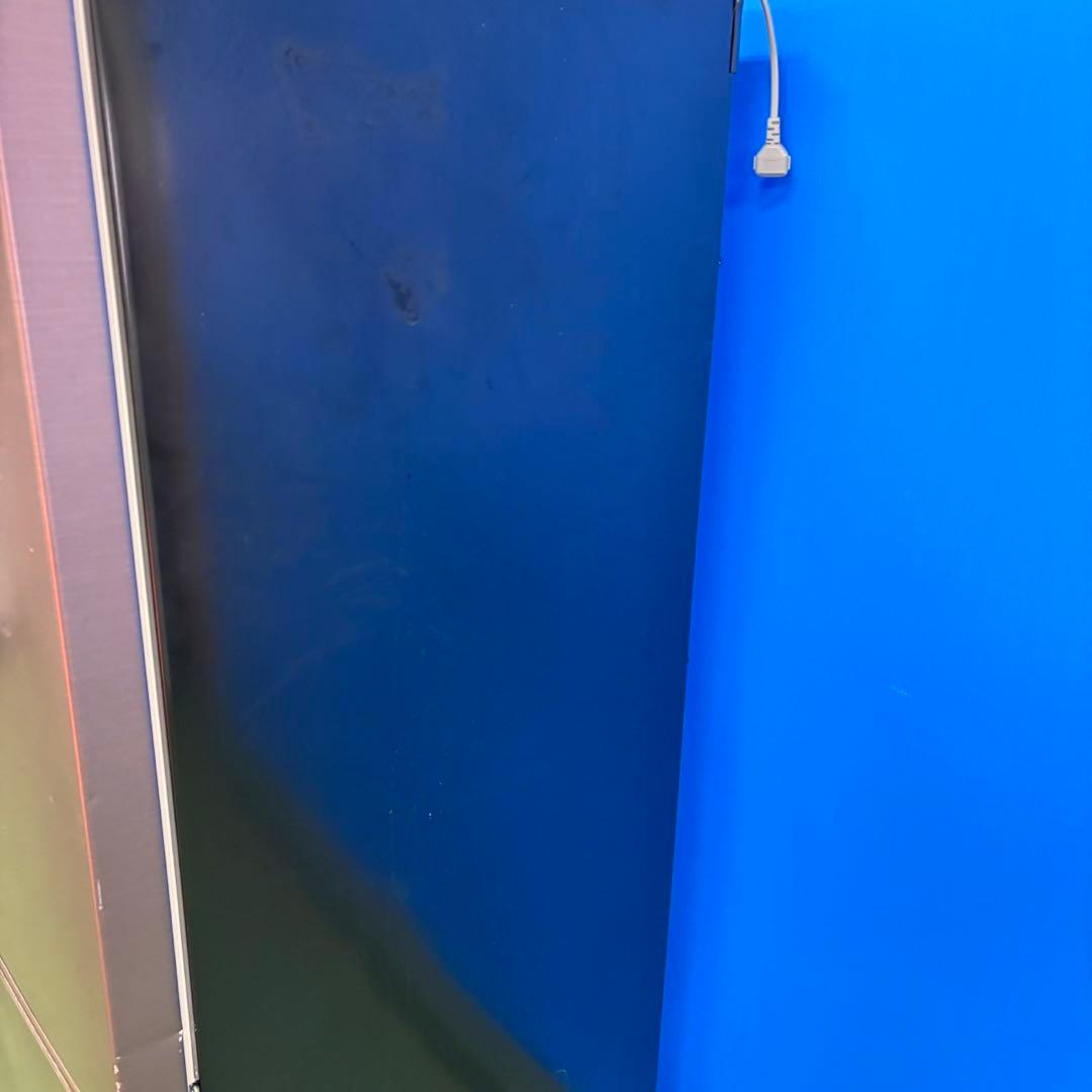 656 SHARP 中型冷蔵庫　小型　一人暮らし　容量271L 1〜2人暮らし用