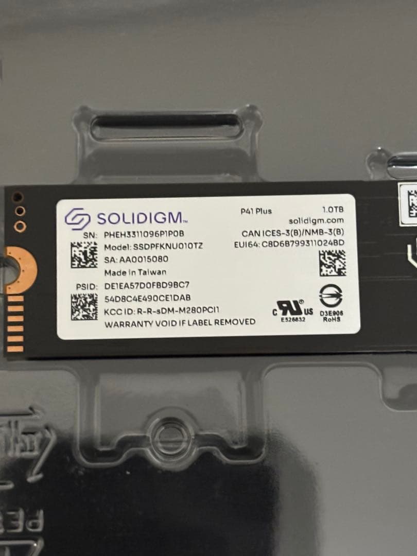 内蔵型SSD SOLIDIGM P41 Plus 1TB SSD
