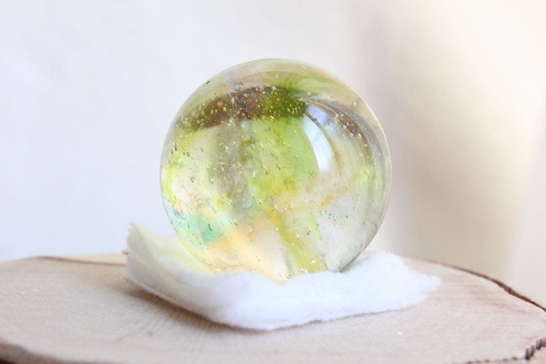 シエラネバダ産アンダラクリスタル　スフィア　マルチカラー　グリーン系