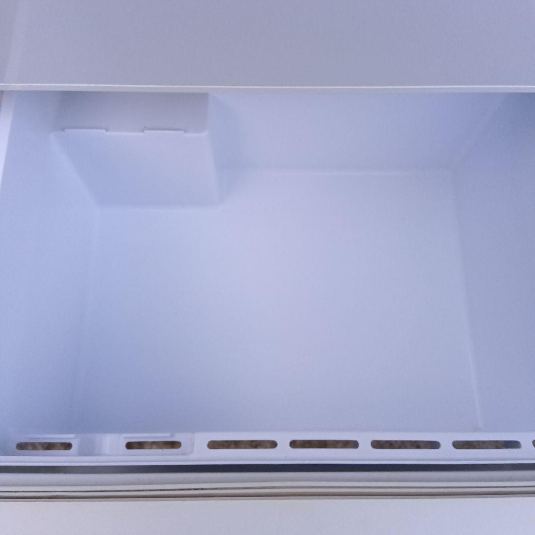 大型冷蔵庫　270L　3ドア　2019年製　高年式　生活家電　関東限定