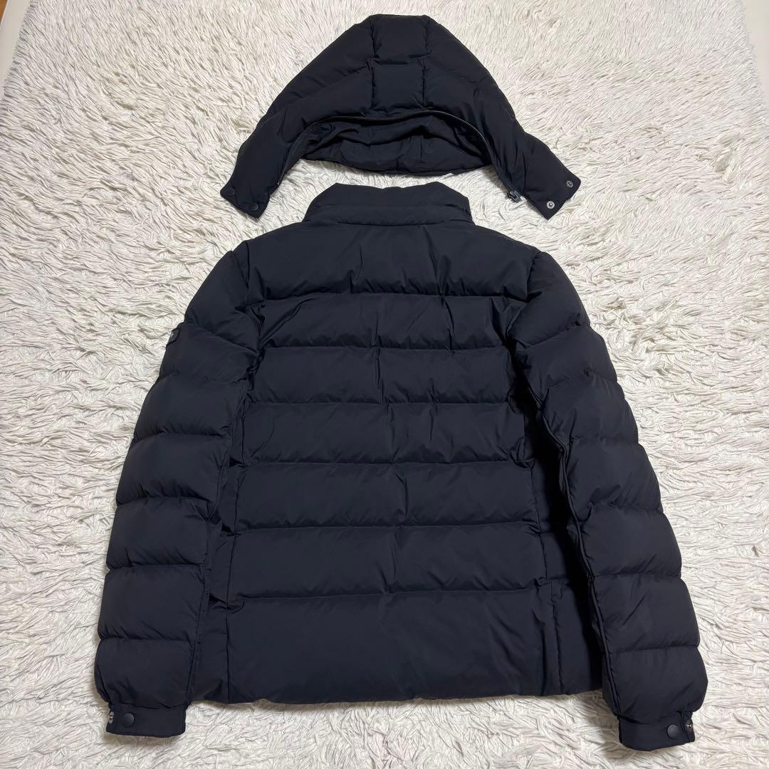 タトラス ボルボレ ダウンジャケット ブラック フード 03