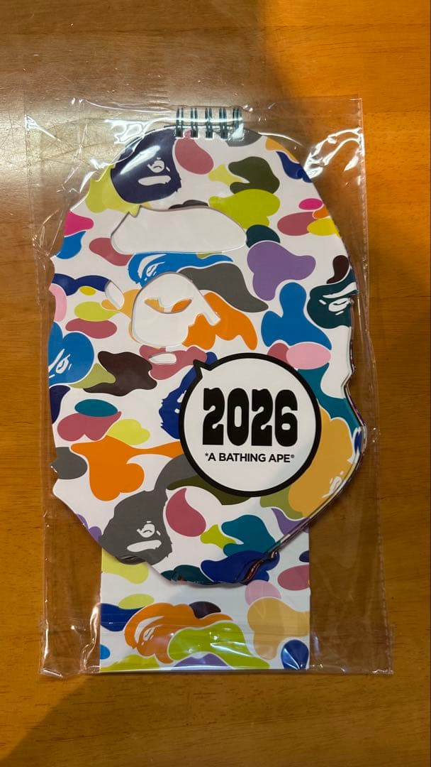 A ￼BATHING APE カモフラージュリュックブラック カレンダー付き