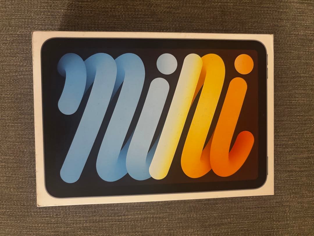 iPad mini A17 水色　SIMフリー　Wi-Fi＋cellular