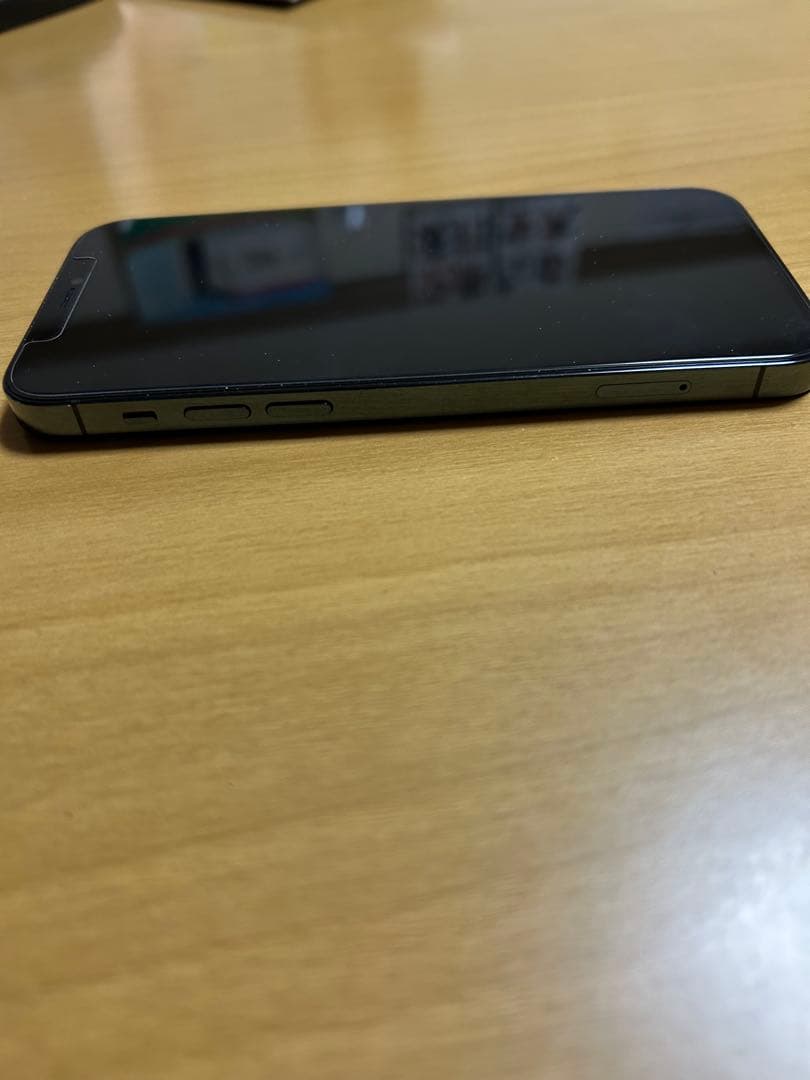 【極美品】iPhone 12 Pro 【SIMフリー】eSIM対応