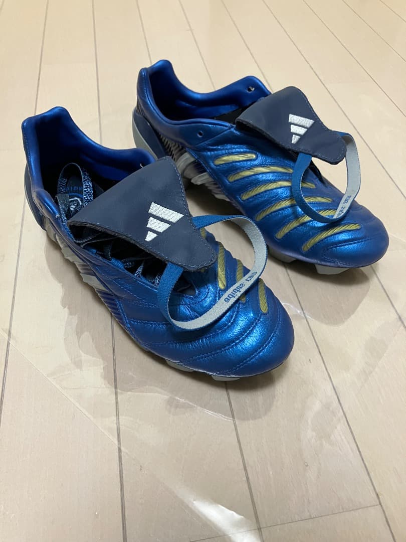 し*ゅ様 アディダス プレデターパルス 26.0cm タグ無し新品・未使用