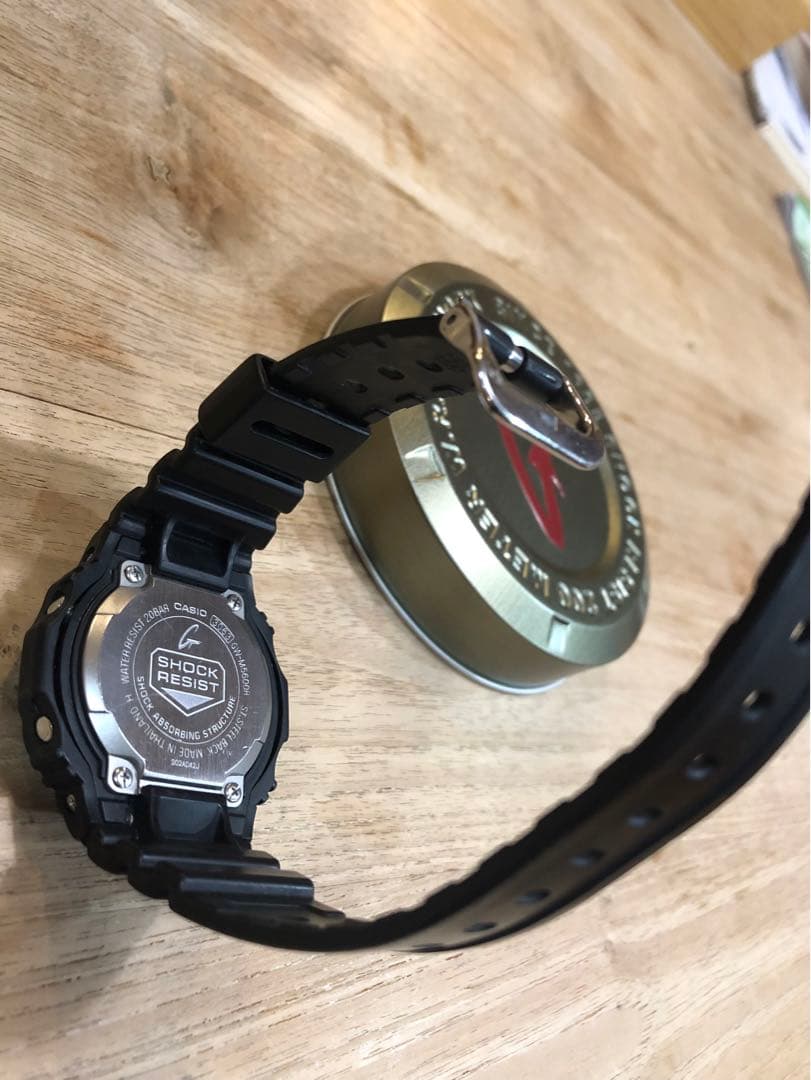 CASIO G-SHOCK GW-M5600R 電波ソーラー（箱、タグ付）