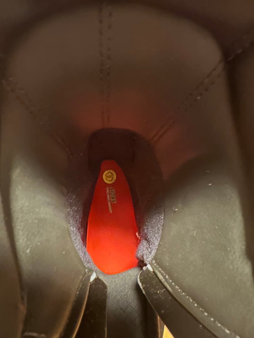 Atomic Hawx 130 Ultra スキー ブーツ