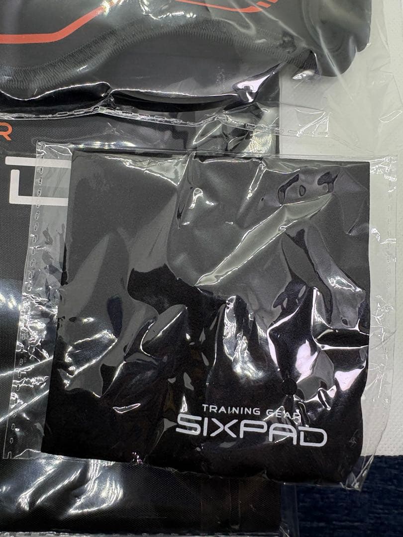 【年末感謝セール】【超美品】SIXPAD フットフィットプラス