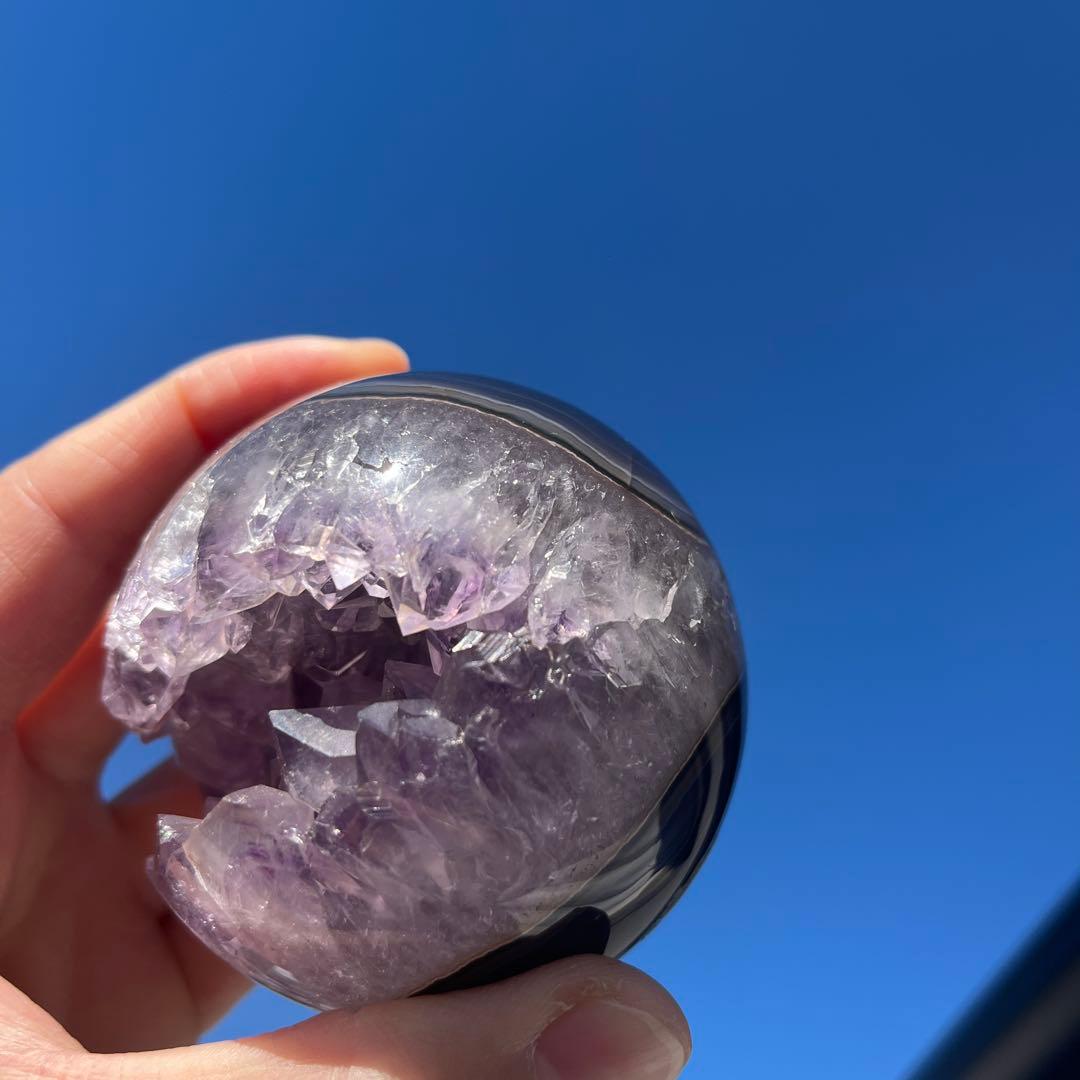 【天然石】レア★瑪瑙 メノウ アメジスト共生 笑口　龍穴　スフィア　丸玉