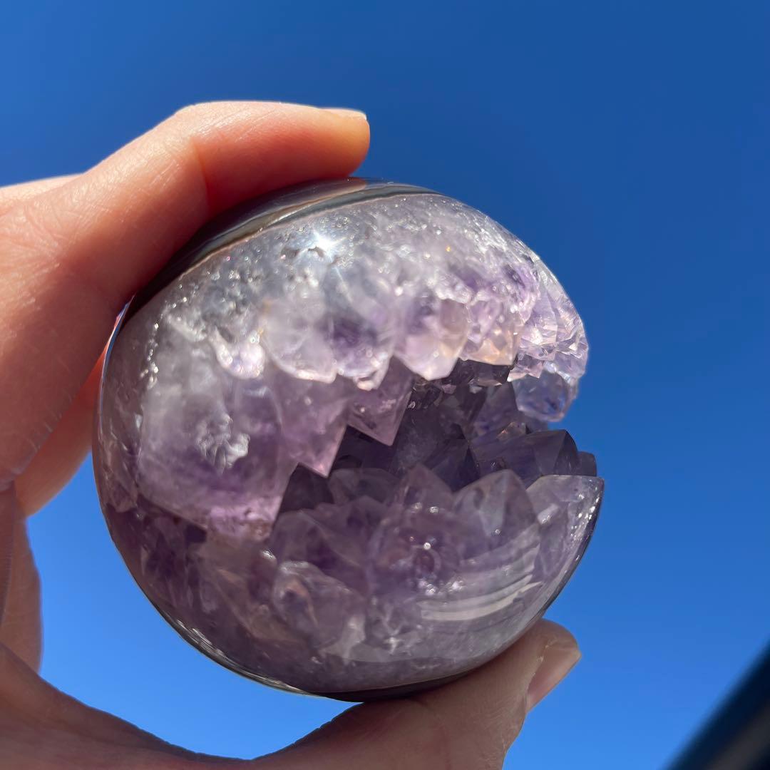 【天然石】レア★瑪瑙 メノウ アメジスト共生 笑口　龍穴　スフィア　丸玉