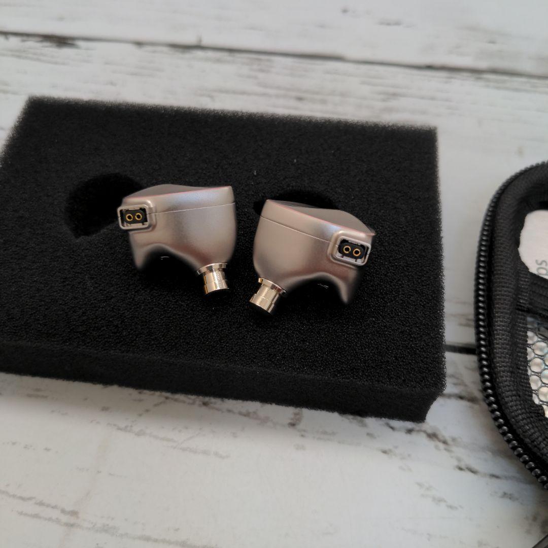 BQEYZ四季シリーズ Winter 骨伝導ダイナミック型 有線イヤホン )