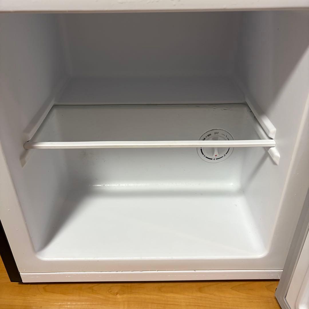 最終値下げ‼️【送料無料‼️】アイリスオーヤマ　冷凍庫32L セカンド冷凍庫✨黒