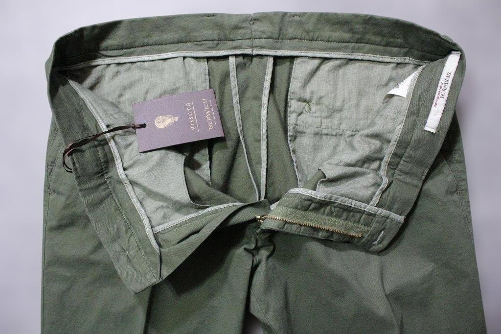 BERWICH★新品3.5万円ベルウィッチ スリムテーパードチノ52 オリーブ色