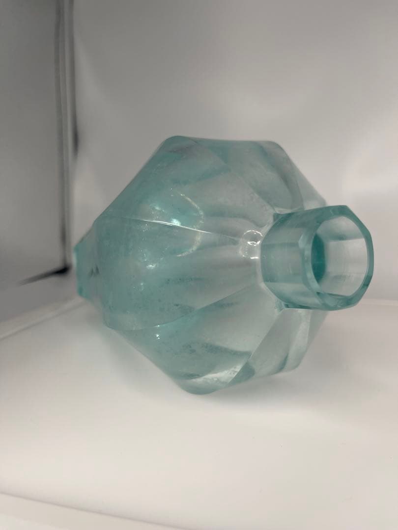 モーゼル アールデコ 八角形ベース アレキサンドライト 希少 チェコ製