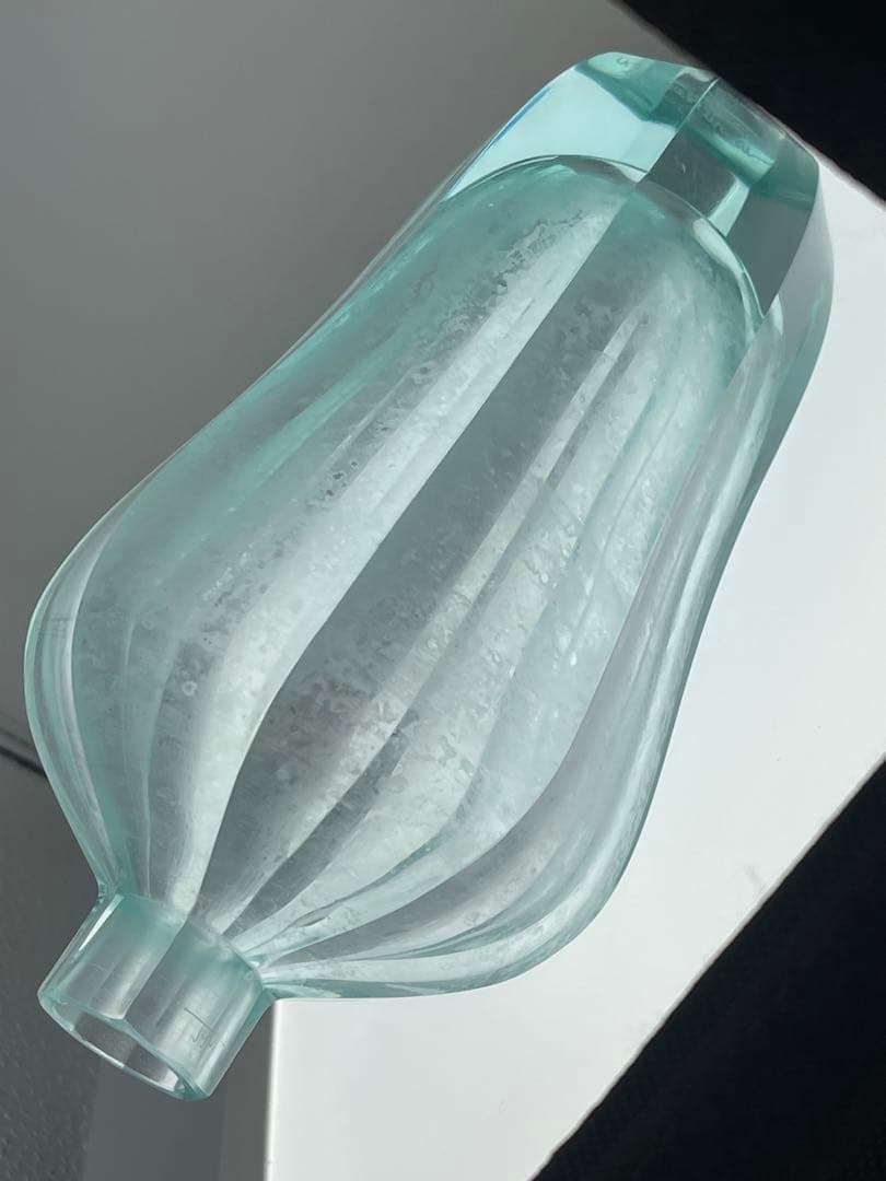 モーゼル アールデコ 八角形ベース アレキサンドライト 希少 チェコ製