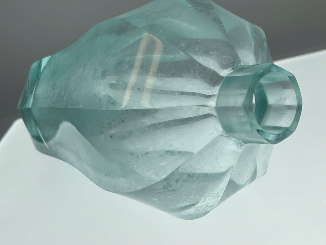 モーゼル アールデコ 八角形ベース アレキサンドライト 希少 チェコ製