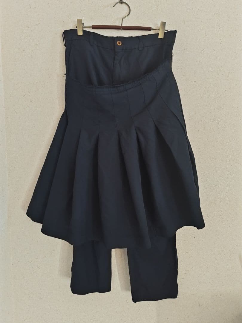 コムデギャルソン スカート付きパンツ ネイビー