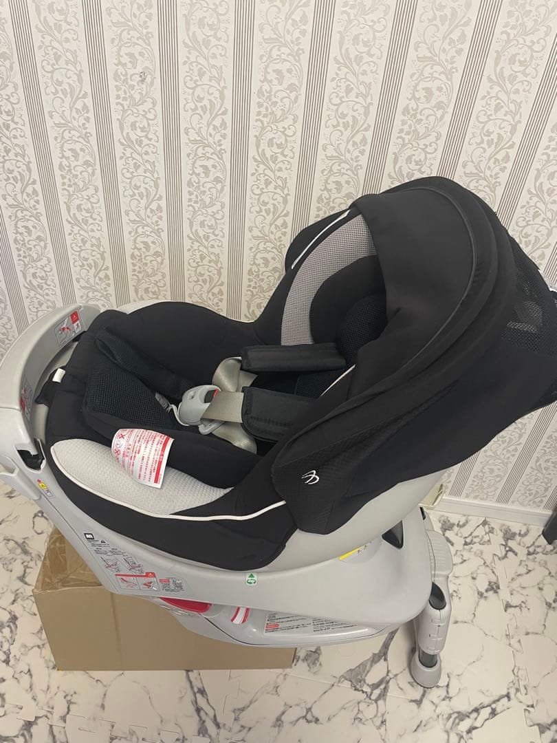 豪華出産準備セット　ベビーベッド　チャイルドシートベビーカー　クリーニング済