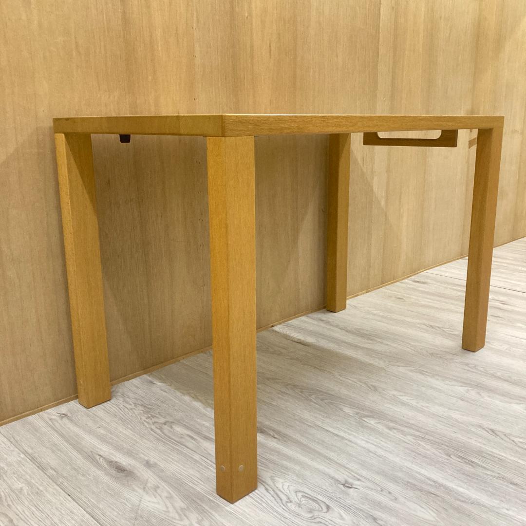 【カリモク】デスク　テーブル　学習机　木製