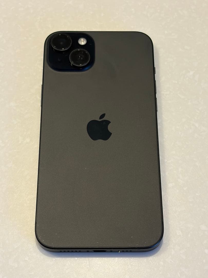 iPhone15 Plus 256GB 傷、割れ等無し　アメリカ購入　カメラ無音