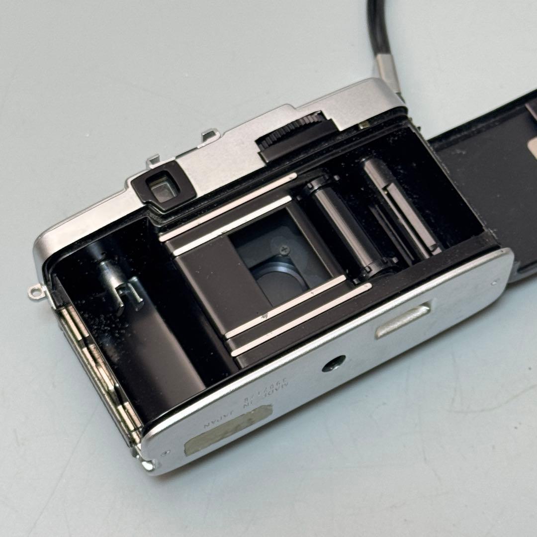 OLYMPUS PEN EE-3 フィルムカメラ 動作品 ハーフサイズ