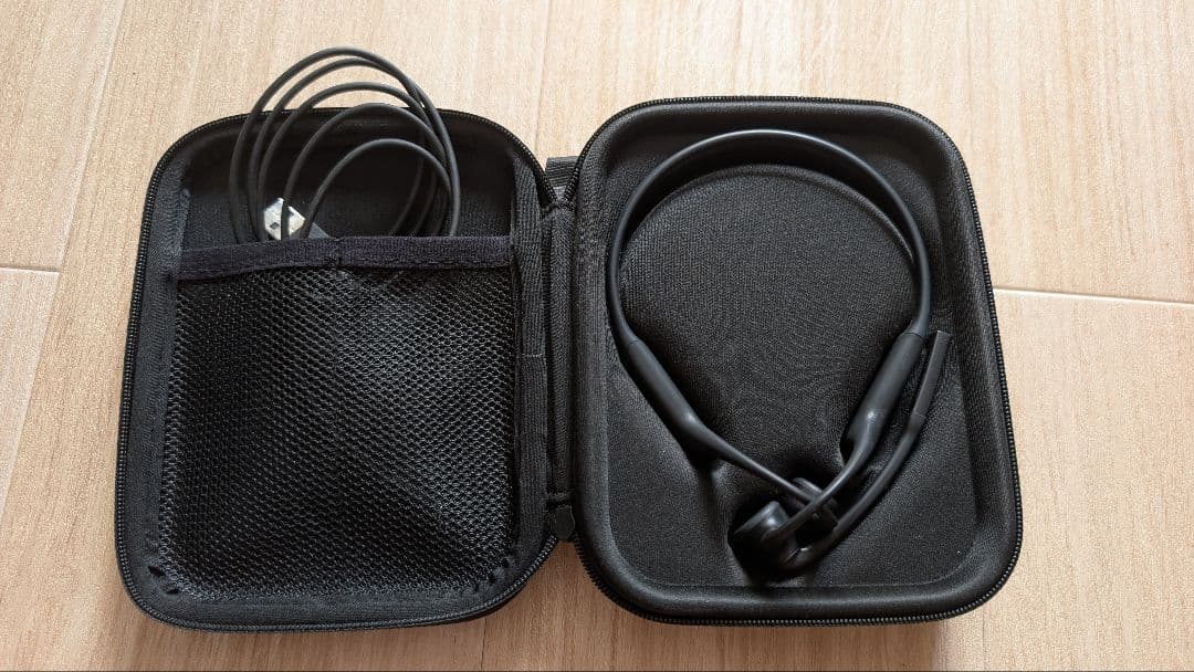 SHOKZ OPENCOMM 骨伝導ワイヤレスヘッドセット