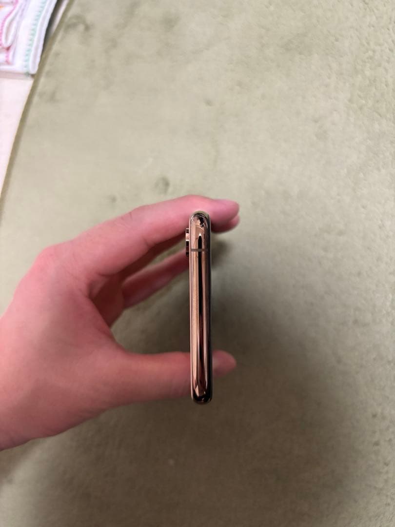 【美品】iPhone XS 本体 SIMフリー 中古 テンエス ゴールド