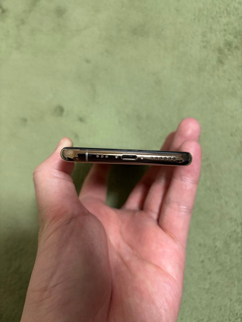 【美品】iPhone XS 本体 SIMフリー 中古 テンエス ゴールド