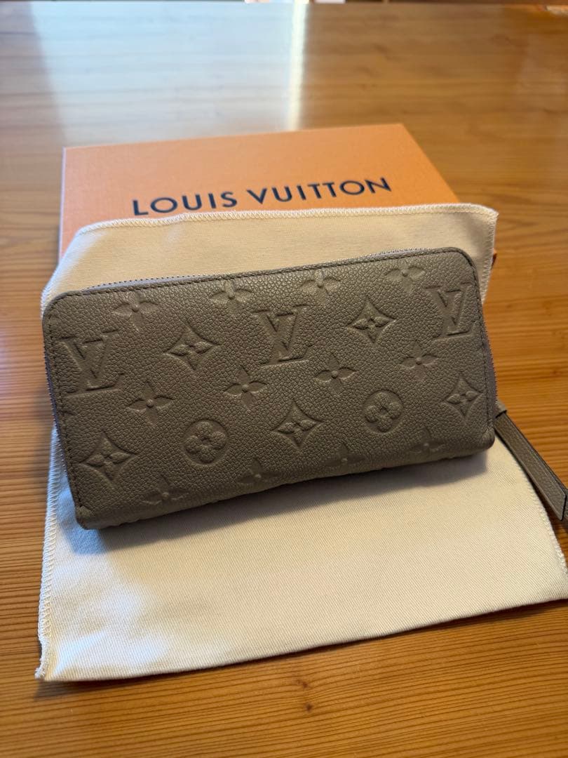ルイヴィトン ジッピーウォレット モノグラム 長財布『2日間のみお値下げ』