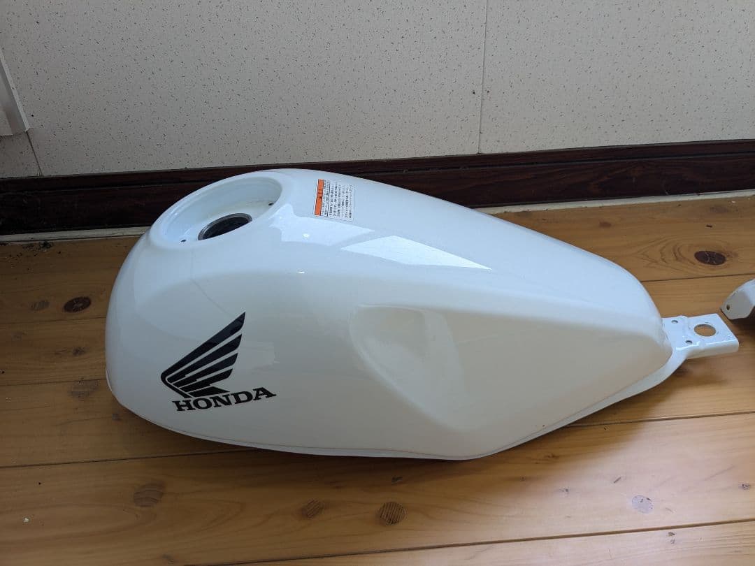 HONDA レブル250　ホワイト タンク