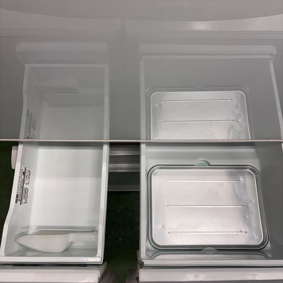 592 東芝 大型冷蔵庫 400L強　自動製氷　小型　家庭用　右開き　5ドア