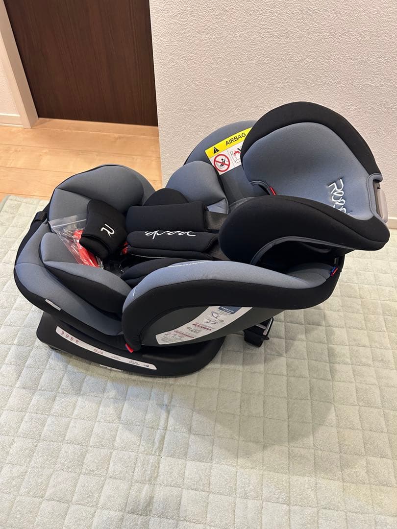 【ほぼ新品】Reecle チャイルドシート 　ジュニアシート　ISOFIX