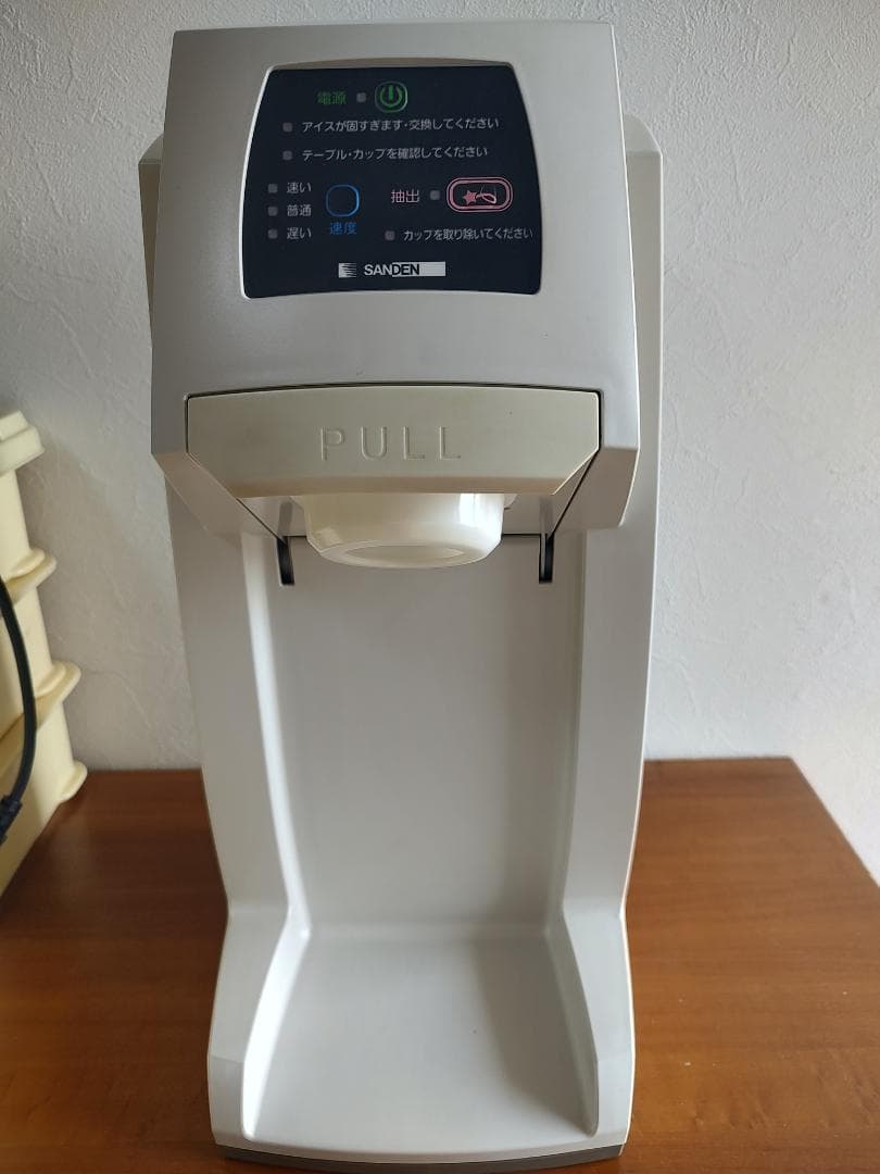 サンデン　ソフトクリームマシーン　One Shot OS3 CIM-10A