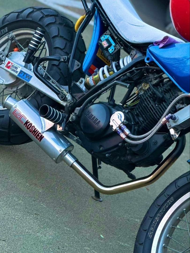 TW200 TW225 社外マフラー