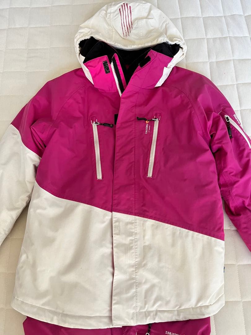 イスビョンスキーウェア