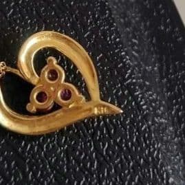 ハート形ルビー１８金ネックレス