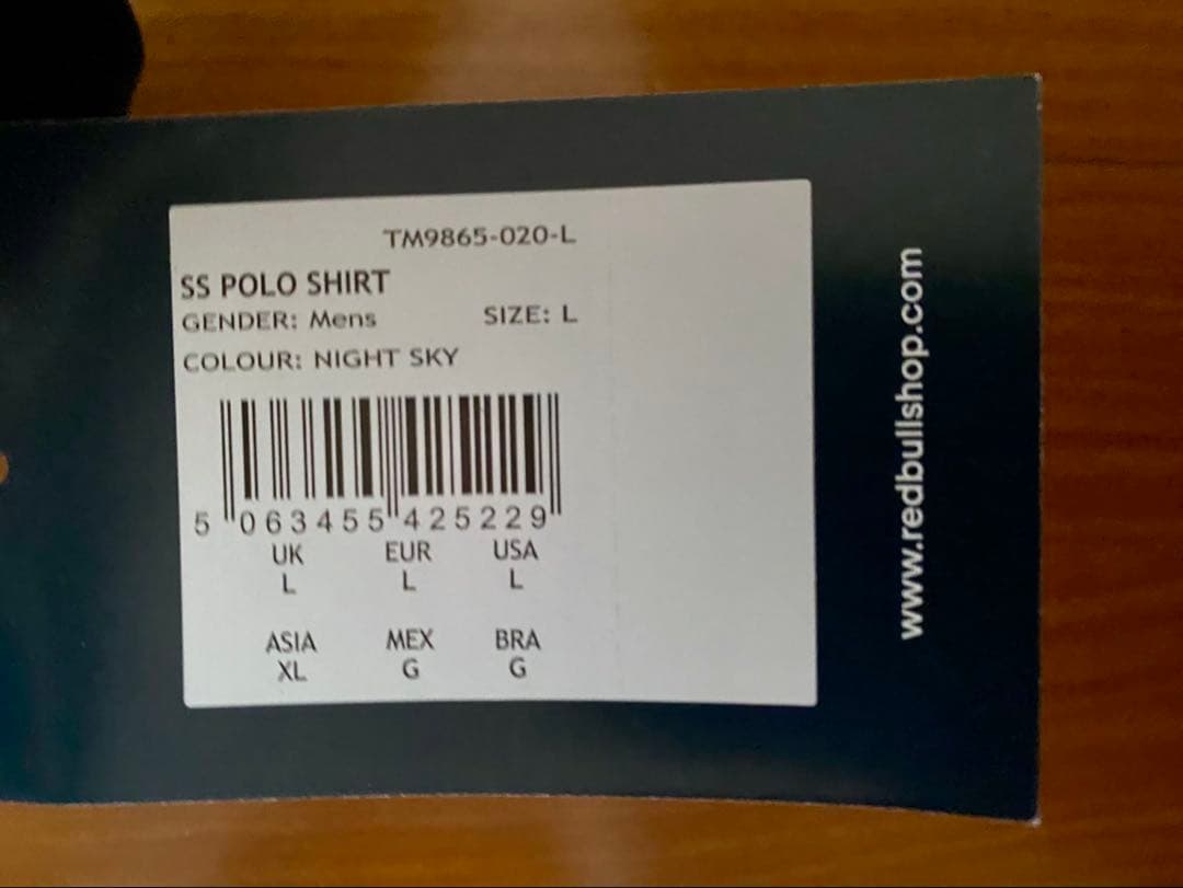 【新品未使用】2025年製 F1 公式ポロシャツ レッドブル Lサイズ