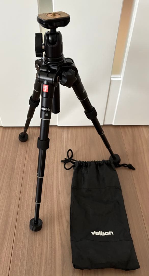 卓上三脚（ベルボン Velbon ULTRA 353 mini）